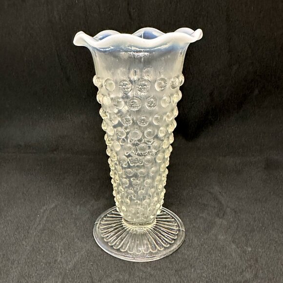 Vintage Fenton Hobnail Opalescent Footed Vase Propagation Fairycore Spell Magic - Picture 2 of 9
